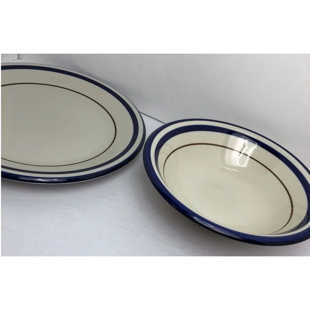 Platter and Bowl Saturn Blue 280 Made In‎ Japan Discontinued Two-Piece Blue Rim
